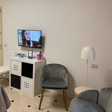 Apartament Riva Dei Fiori Viareggio Zewnętrze zdjęcie
