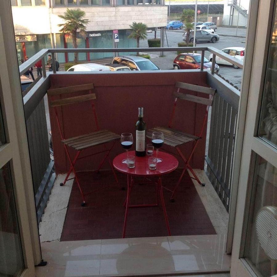Apartament Riva Dei Fiori Viareggio Zewnętrze zdjęcie