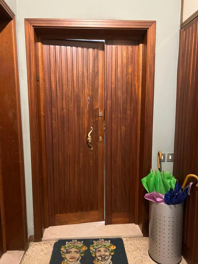 Apartament Riva Dei Fiori Viareggio Zewnętrze zdjęcie